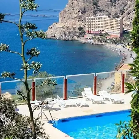 El Espejo Del Mar *